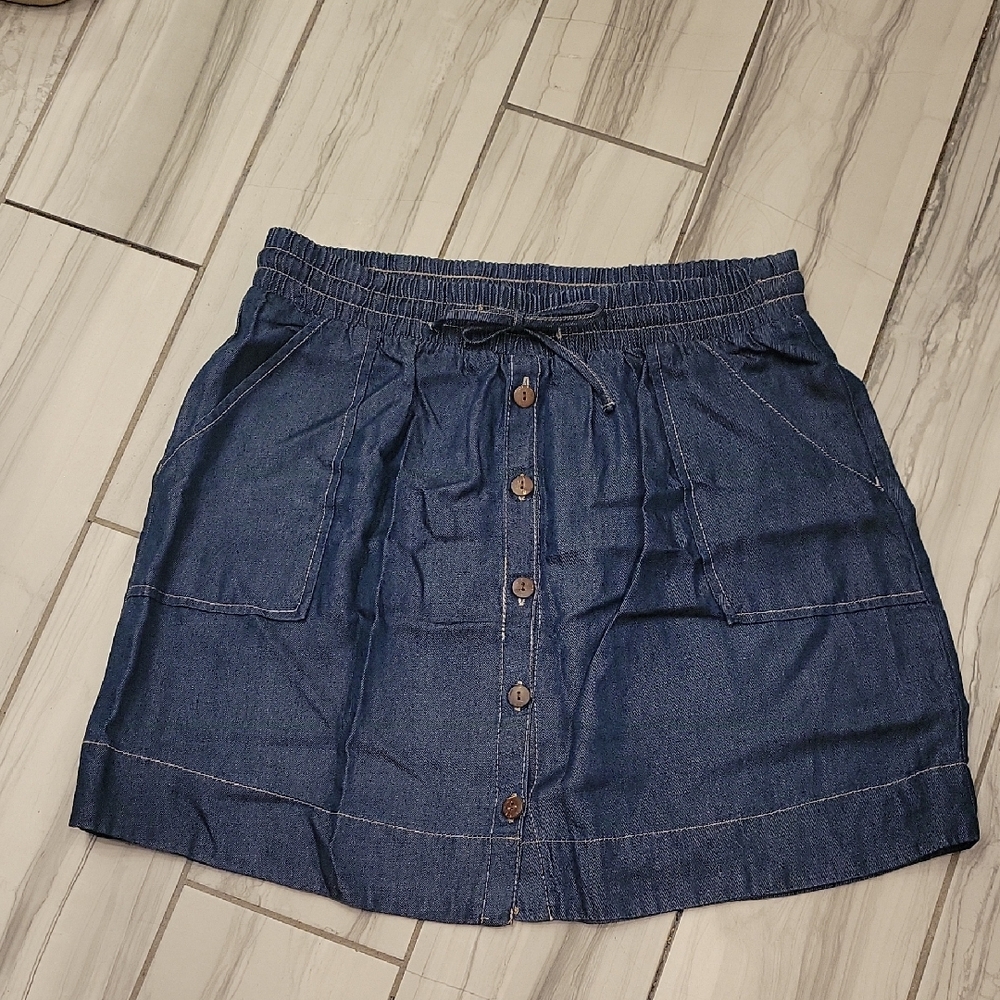 Univeraal Thread Lightweight Skirt